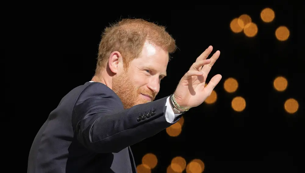 Prince Harry waves as he arrives at St Paul's Cathedral for a 'Service of Thanksgiving' celebrating 10 years of the Invictus Games Foundation, in London, Wednesday, May 8, 2024.