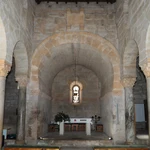 Interior de la basílica de San Juan de Baños (Palencia)