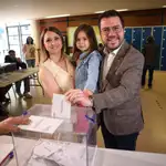Pere Aragonès ha votado en un colegio de Parets del Vallès