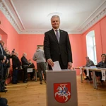 InternacionalCategorias.-Lituania.- Nauseda busca la reelección en la primera vuelta de las presidenciales en Lituania