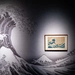 La celebérrima obra «La gran ola de Kanagawa», de Katsushika Hokusai, puede verse en la exposición