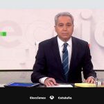 Vicente Vallés durante la cobertura de las elecciones Catalanas