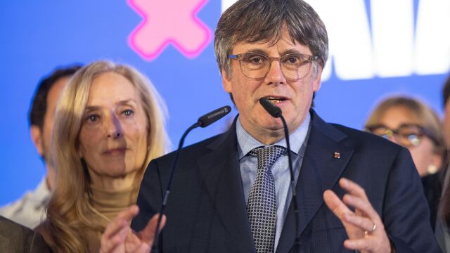 12M.- Puigdemont pierde ante Illa y puede precipitar su adiós a la política si no gobierna