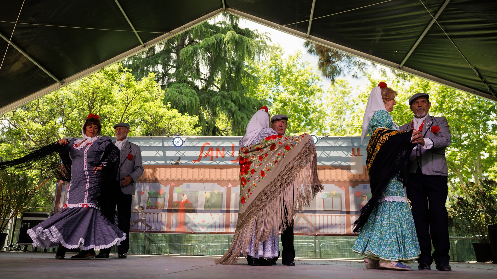 Chulapas y chulapos en Madrid