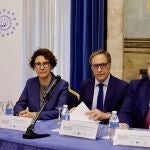 Alejandro Vázquez junto a Carlos García Carbayo y Mar Siles en el Curso celebrado en Salamanca