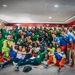 Jugadores de la selección de fútbol de Guinea Ecuatorial en el vestuario