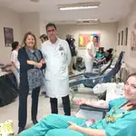 La directora del Centro de Hemoterapia y Hemodonación, Lydia Blanco, informa sobre la maratón de donaciones de sangre que se celebra en el Hospital Clínico Universitario de Valladolid