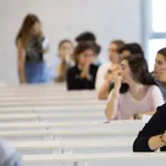 Estudiantes en un aula de la Universidad de Sevilla (US)