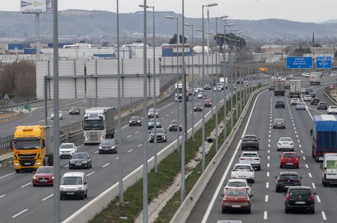MADRID.-Afectaciones al tráfico en la autovía A-2 por las obras de mejora del carril Bus-VAO