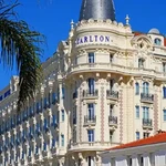 El hotel Carlton de Niza