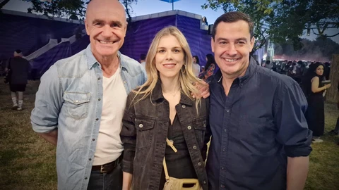 Antonio Muñoz, Manuela Villena y Juanma Moreno, en el concierto Interestelar