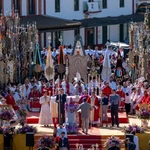 Misa de Pentecostés oficiada por el obispo de Huelva, Santiago Gómez Sierra