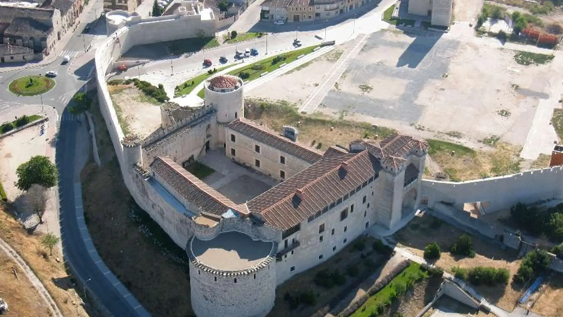 Castillo de los Duques de Alburquerque, en Cuéllar (Segovia)