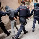 Cada día se denuncian 1.150 delitos en la &quot;segura&quot; Cataluña independentista de ERC