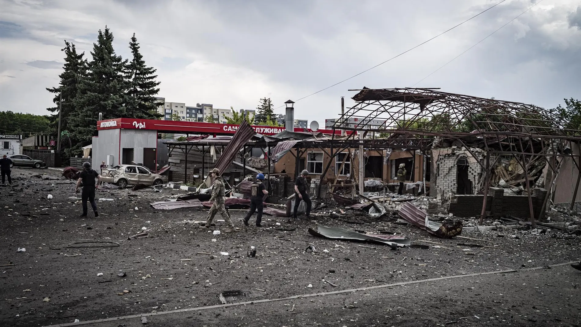AMP.- Ucrania.- Al menos siete muertos por un ataque masivo de las fuerzas rusas sobre Járkov