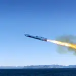 Lanzamiento un misil NSM desde un buque de guerra.