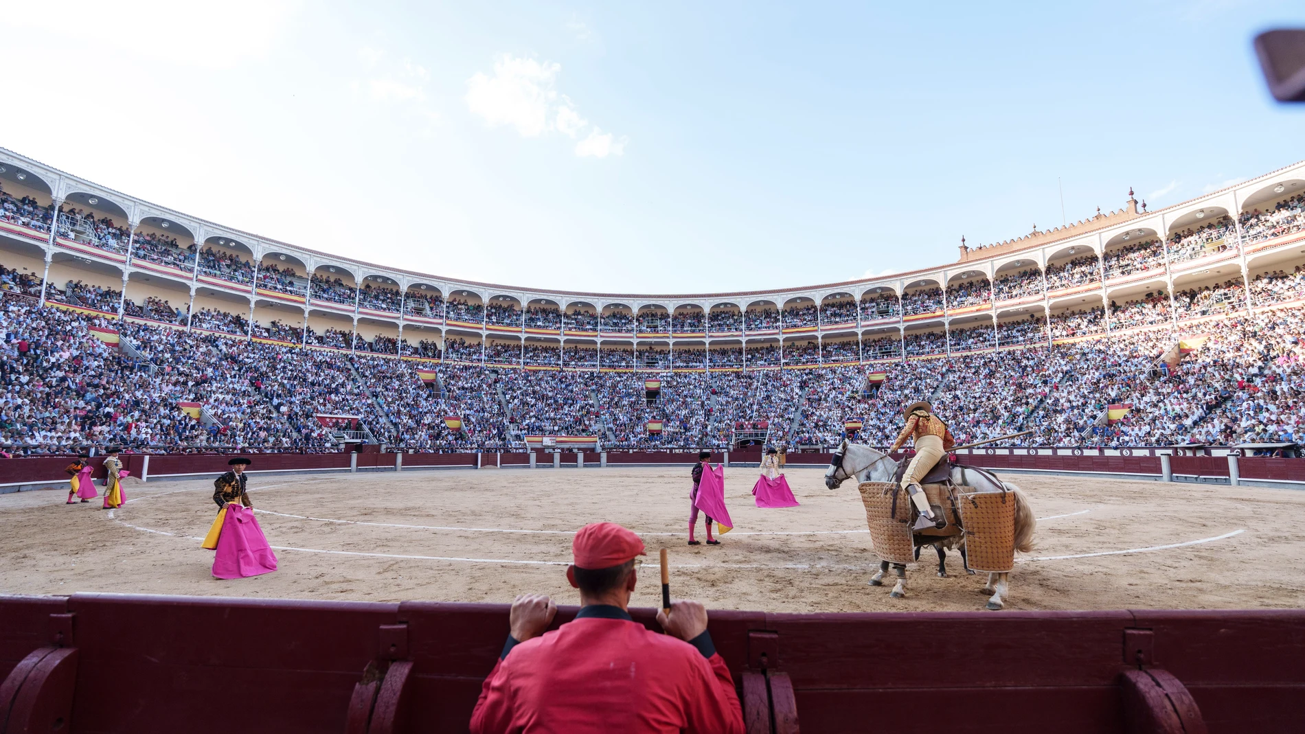 Toros en las ventas 24 de mayo 2024, Cayetano, Roca Rey y Jorge Martínez