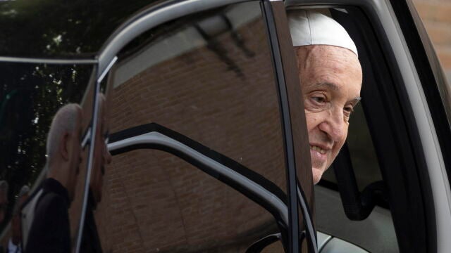 Pope Francis 'School of prayer'meeting with children and young people in Rome