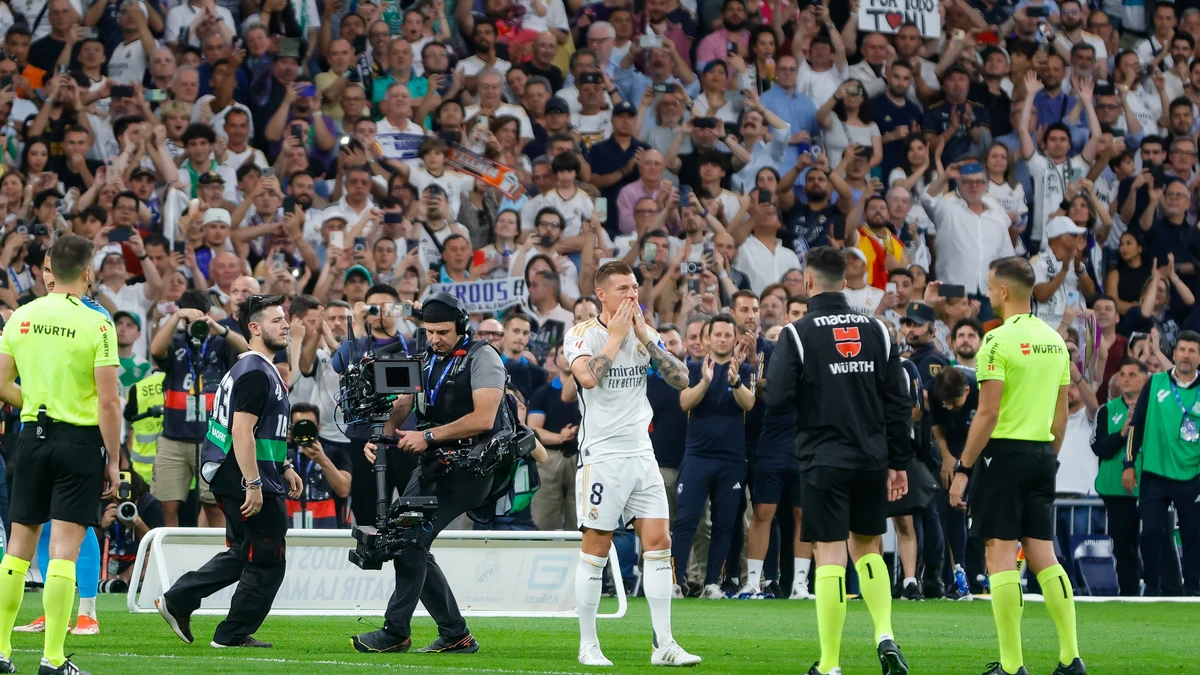 Real Madrid - Betis (0-0): Toni Kroos se va, pero se queda