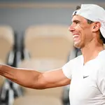 Rafa, en un entrenamiento en Roland Garros