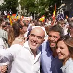 David Sirera, Carlos Mazón y María José Catalá, en la manifestación &quot;España responde&quot; de Madrid