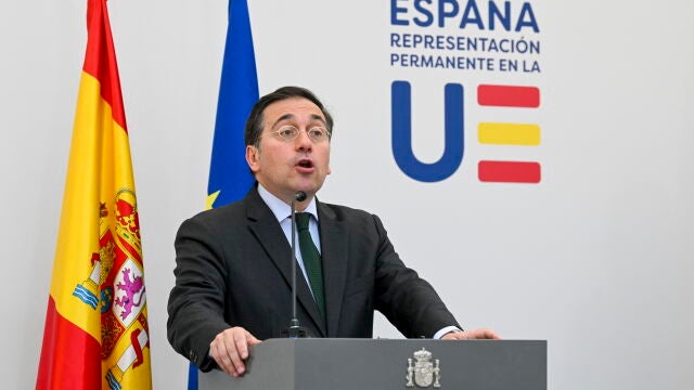 Spanish Foreign Minister Albares meets with Palestinian Prime Minister
