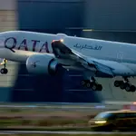 El vuelo de Qatar Airways aterrizó con normalidad en Dublín a mediodía