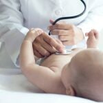 Estos son los cinco motivos por los que hay que llevar a un niño a urgencias, según una pediatra española