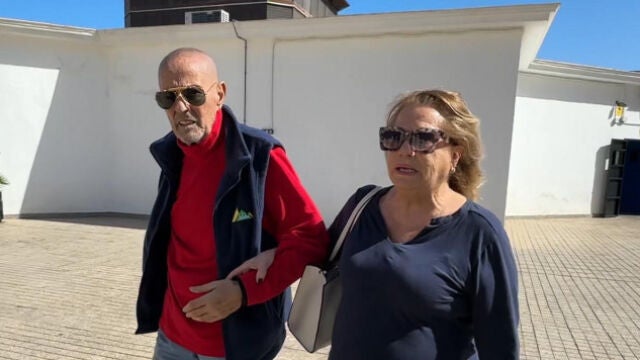 Julián Muñoz y Mayte Zaldívar
