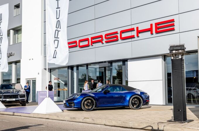Inauguración del Centro Porsche Valladolid