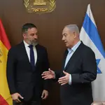 Abascal se reúne con Netanyahu para mostrar su &quot;apoyo al pueblo de Israel&quot; ante el reconocimiento de España al Estado Palestino