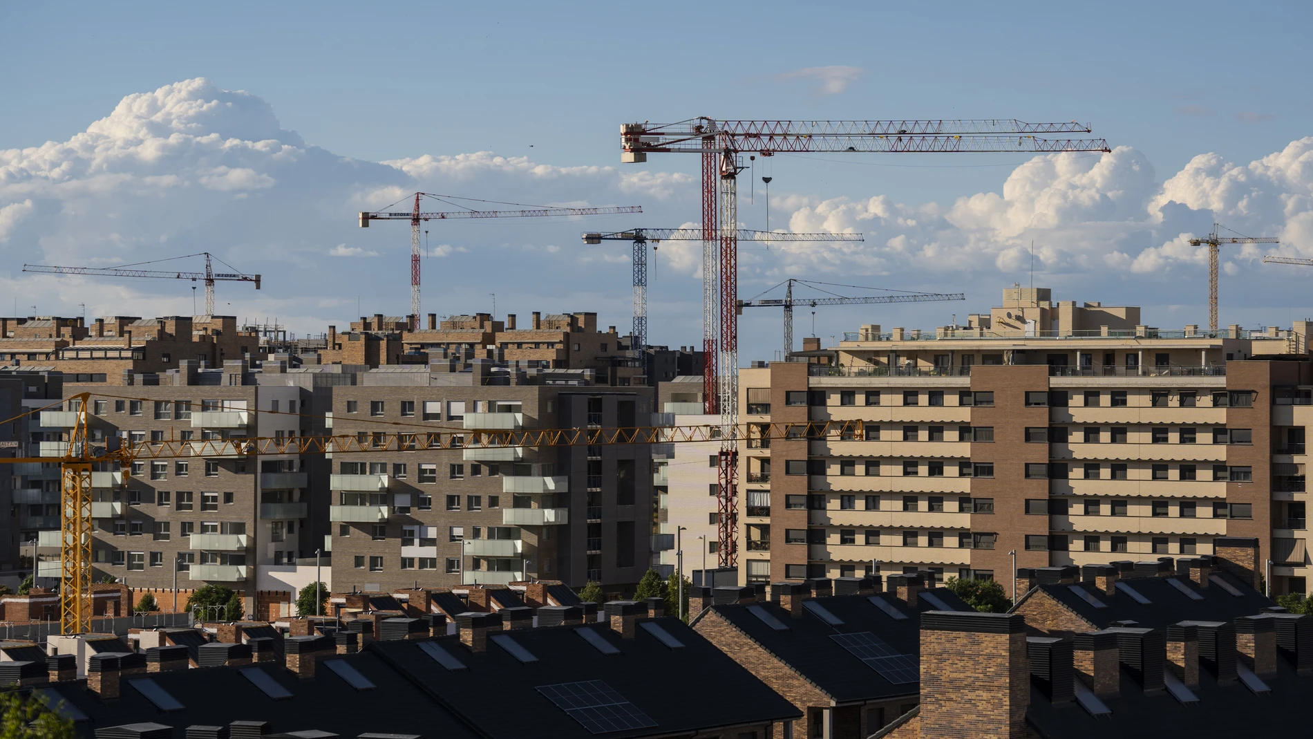 Viviendas en construcción en el barrio del Cañaveral