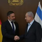 El presidente de Vox, Santiago Abascal, se ha reunido este martes con el primer ministro israelí, Benjamín Netanyahu