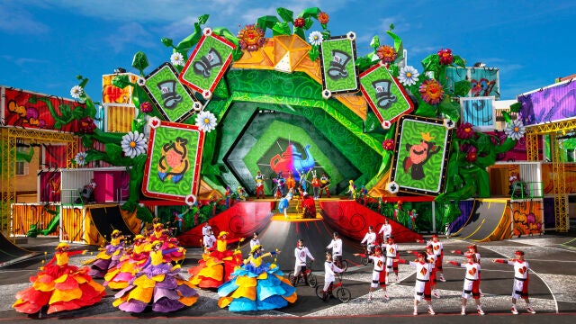 El espectáculo Alice & the Queen of Hearts: Back to Wonderland