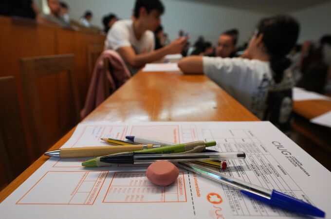 Lengua, Matemáticas e Inglés, las materias más buscadas en Internet los días previos a la EBAU, según un estudio