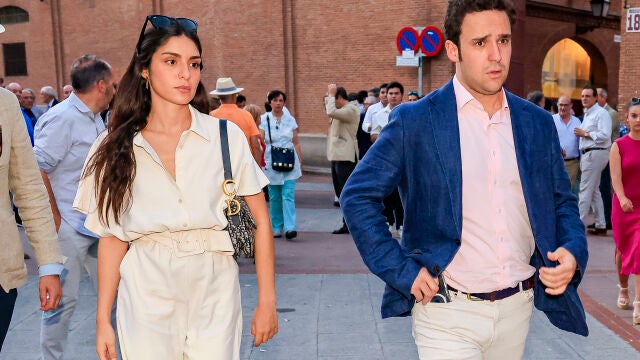 Belén Perea y Froilán, en los aledaños de la plaza de Las Ventas