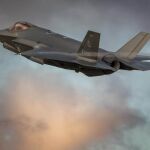 Recreación por ordenador de un caza F-35 holandés