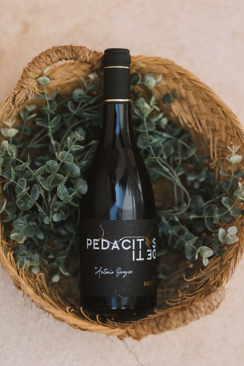 Vino &quot;Pedacitos de ti&quot;