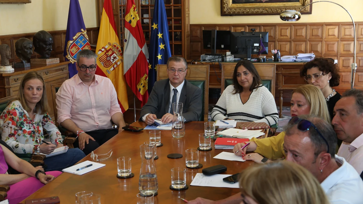 El Ayuntamiento de Palencia y Aquona impulsan el ‘Pacto de Acción Social y Sostenibilidad’