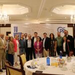 El candidado del PP Raúl de la Hoz junto a los representantes populares de Salamanca