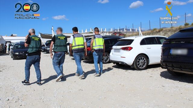 Robaban vehículos de alta gama a refugiados ucranianos y los chantajeaban para recuperarlos