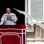 Rezo del Ángelus del Papa Francisco en el Vaticano