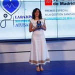Isabel Díaz Ayuso recibe el XIII Premio A Tu Salud en La Razón