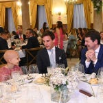 El presidente de la Junta, Alfonso Fernández Mañueco, asiste a la gala benéfica de "La Sonrisa de María"