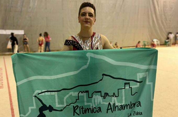 Un gimnasta, sancionado por competir con maquillaje: sombra y pintalabios