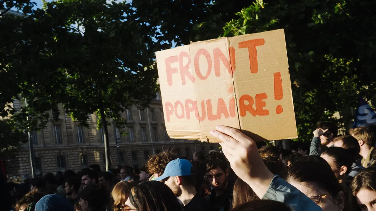 Los partidos de la izquierda francesa sellan un acuerdo para la formación de “un nuevo Frente Popular”