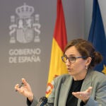 Mónica García preside el pleno del CISNS 
