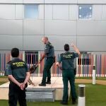 La Guardia Civil realiza una exhibición de medios en el Hospital Materno Infantil de la Arrixaca