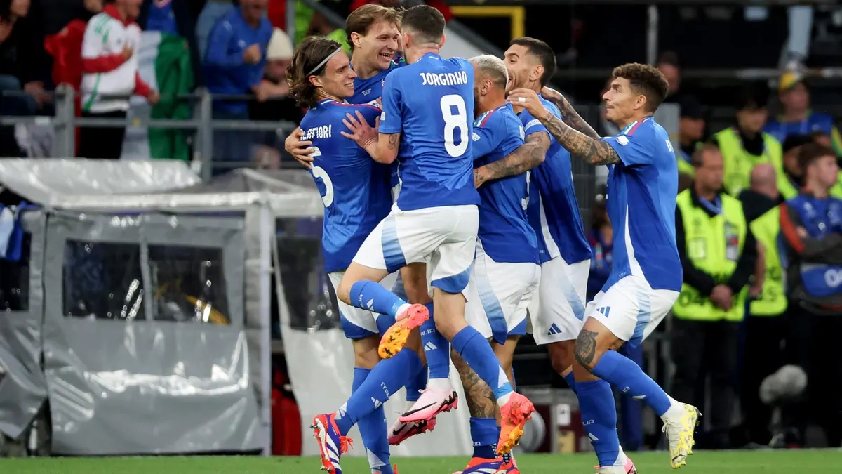 Italia - Albania (2-1): Italia fue dueña del balón y del resultado