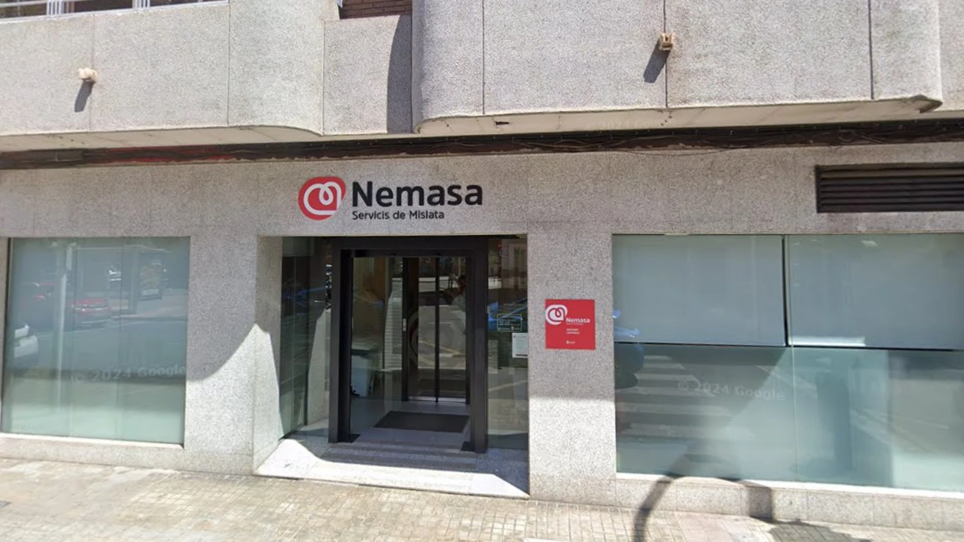 La empresa pública Nemasa se dedica a trabajos de limpieza